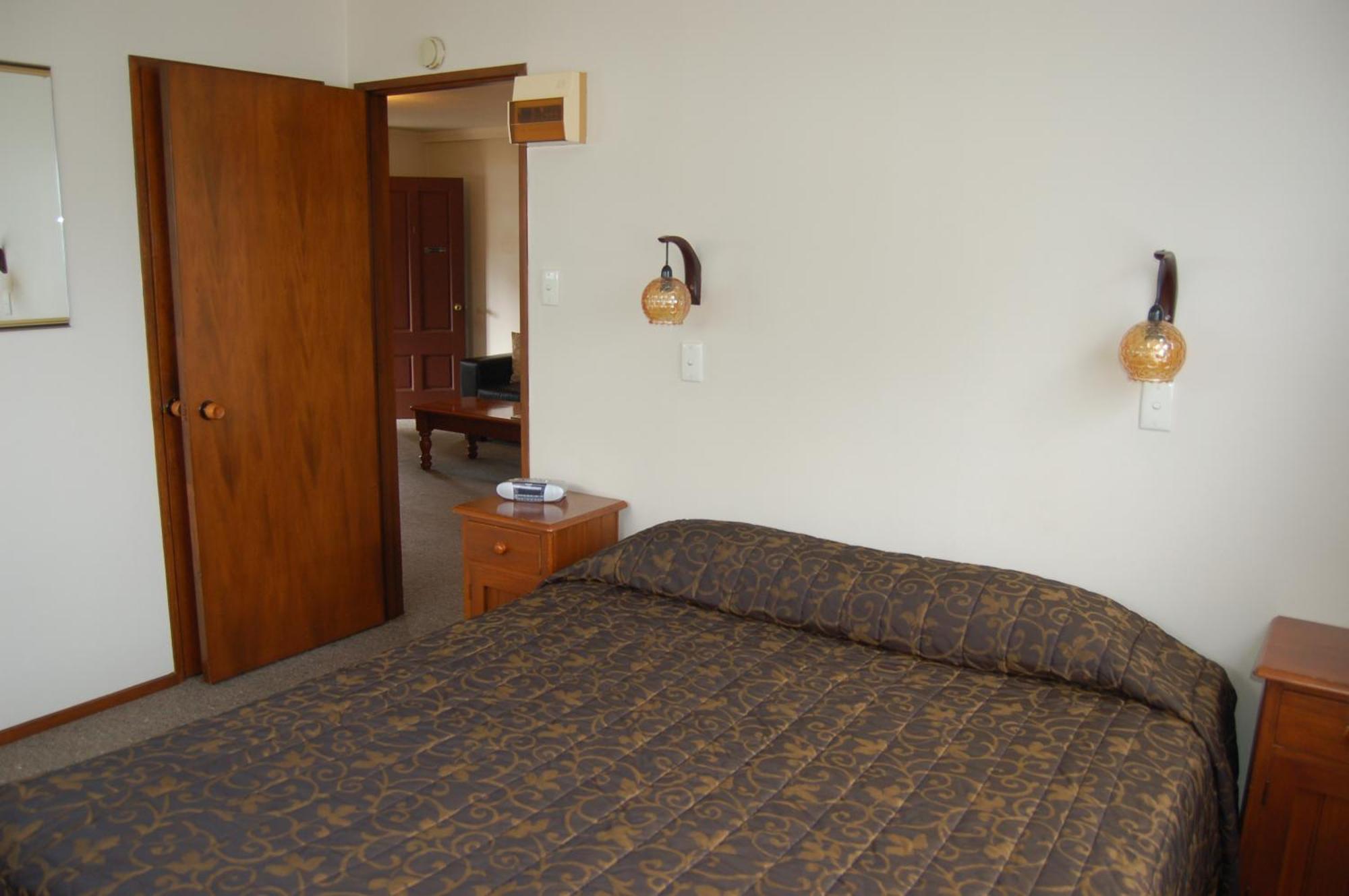Carisbrook Motel Dunedin Bagian luar foto