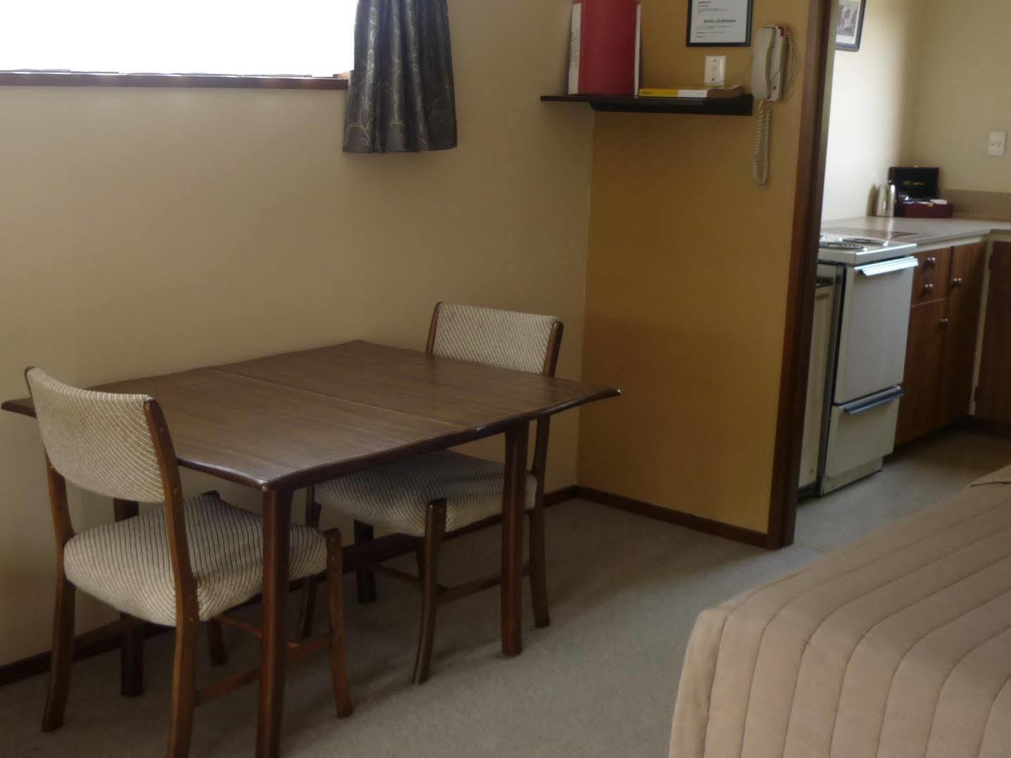 Carisbrook Motel Dunedin Bagian luar foto