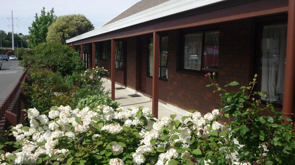 Carisbrook Motel Dunedin Bagian luar foto